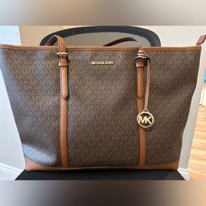 Michael Kors Jet Set Travel XL Tote Shoulder Bag MK Brown
